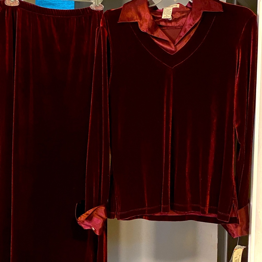 Vintage Velvet Maxi Skirt | Long Sleeve Top | Removable Satin Collar Satin Cuffs